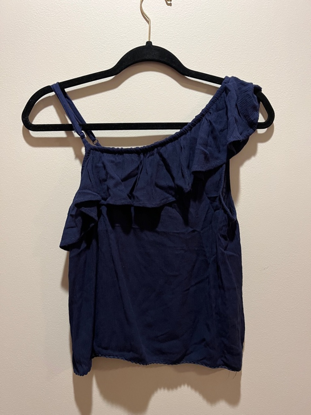Patrons of Peace Navy One-Shoulder Ruffle Camisole